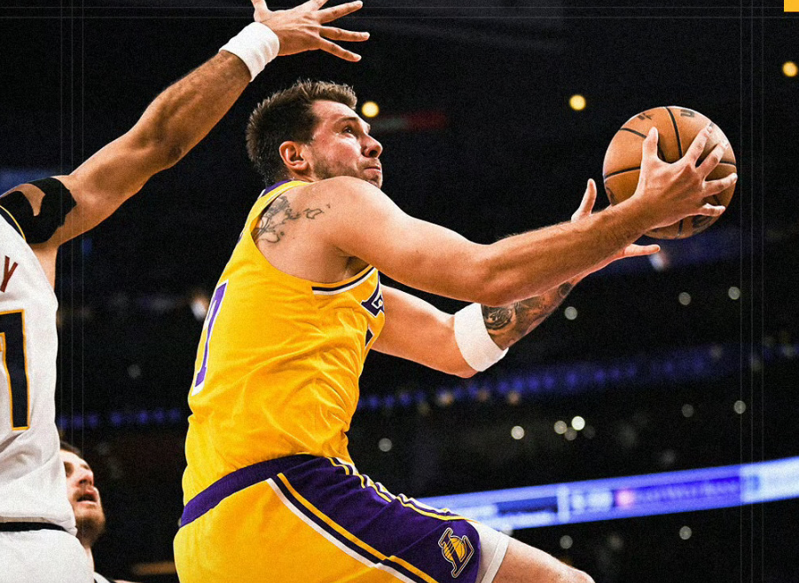 开云体育-里夫斯绝平+东契奇绝杀！湖人击败掘金升西部第3，东契奇30+11+13