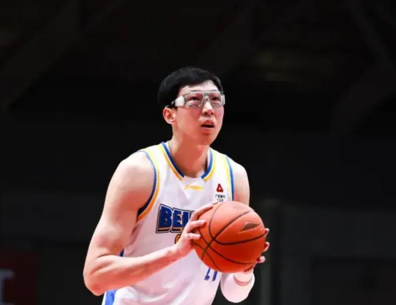 开云-北京66-81浙江遭4坏消息！内线被虐，外援配置辣眼，球队无活力！